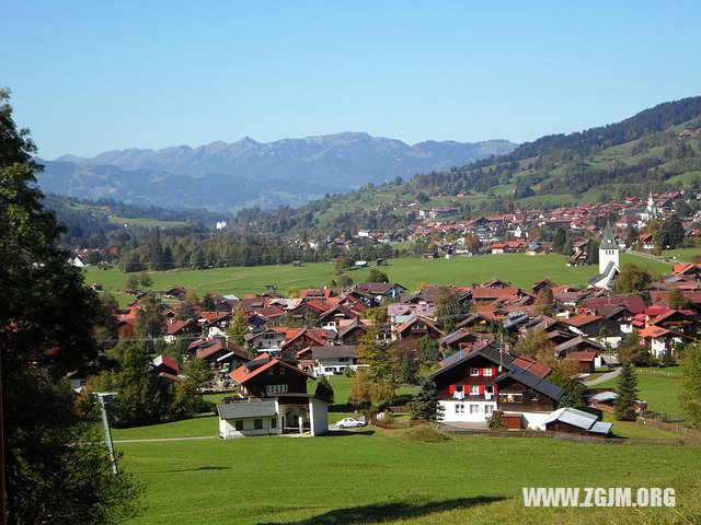 梦见和别人一起吃鱼_周公解梦梦到和别人一起
