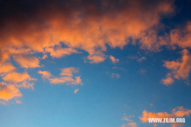 放烟花_周公解梦梦到别人放烟花是什么意思_