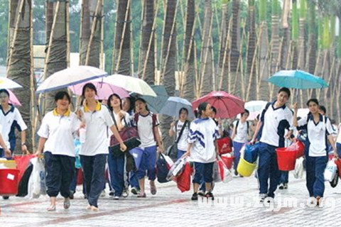 梦见考大学_周公解梦梦到考大学是什么意思_