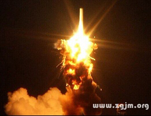 梦见炮弹爆炸