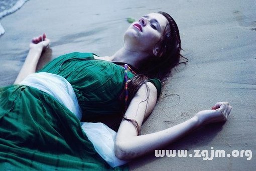 做梦了梦见在等前女友求解梦，梦境背后的情感与心理解析