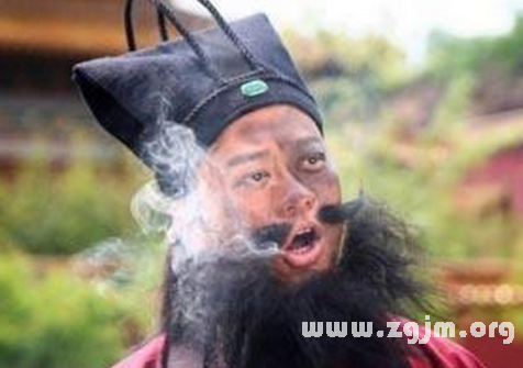 下面详细介绍关于梦见别人被雷劈的相关解法,快来看看吧!