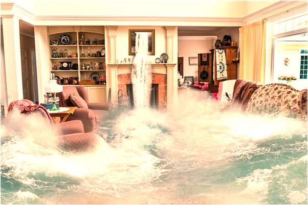 梦境之水，解密大水冲进我家，房屋地基受损而未倒，大床被冲坏的深层含义
