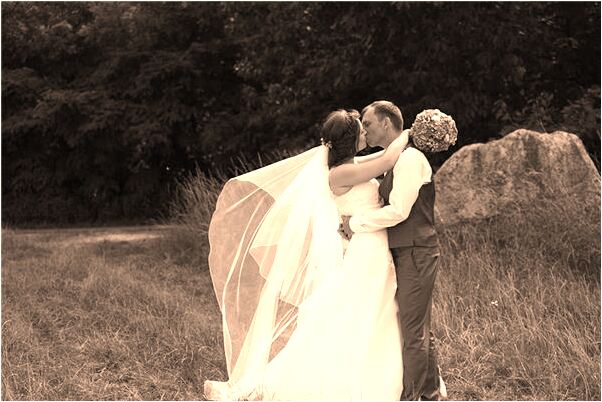 梦境的迷雾，梦见老公与他前女友的婚礼，解读情感深处的秘密