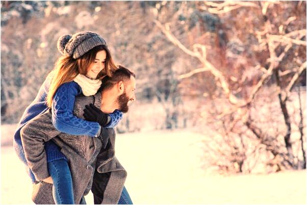 梦境中的温柔承诺，解析梦见有个男的说给我买衣服和裤子的深层含义