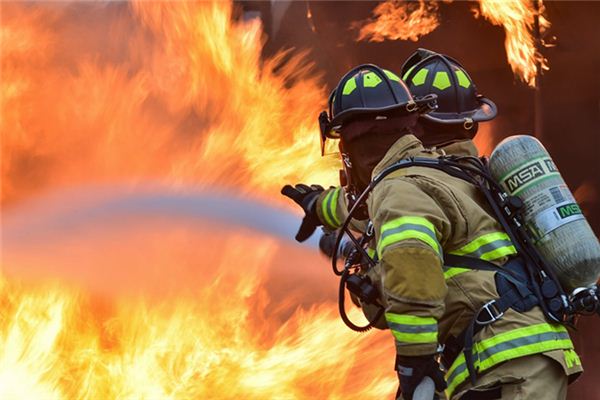 梦见家里着火了是什么征兆