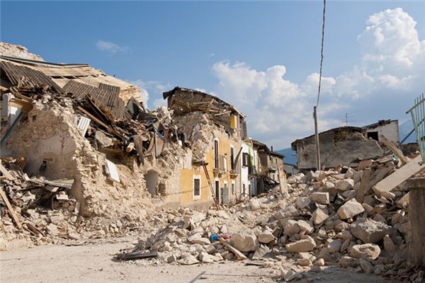梦见地震和狗 周公解梦梦到地震和狗是什么意思 做梦梦见地震和狗好不好 周公解梦官网