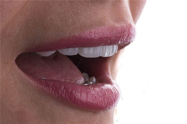 梦见自己牙齿掉光了