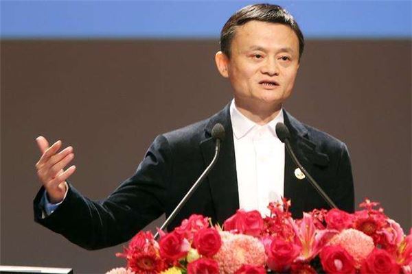 富豪常以身材高大,额头光滑,鼻头圆润示人,然马云其貌不扬,何以创此