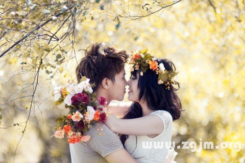 梦见爱人恋人是什么意思 梦见爱人恋人是什么预兆