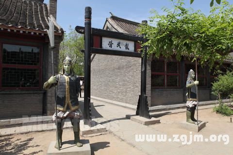 梦见门卫 看门人是什么意思 梦见门卫 看门人是什么预兆