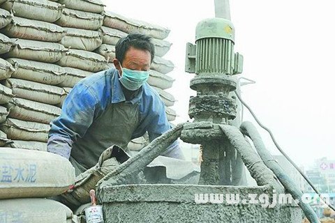 梦见泥瓦匠水泥工是什么意思 梦见泥瓦匠水泥工有什么预兆