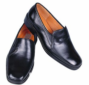 梦境的时尚选择，解析梦见买衣服和鞋子的深层含义