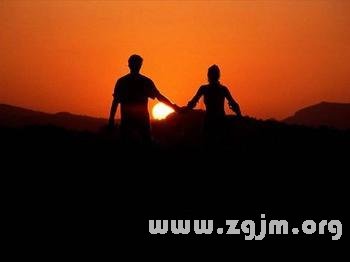 梦境解析，梦见别人给自己抢财物杀人的深层含义