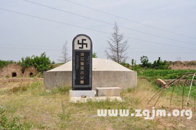 解梦大全之梦见墓地陵园，探寻梦境背后的深层含义