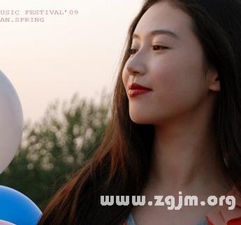 给A型血女冬天美丽的小温馨