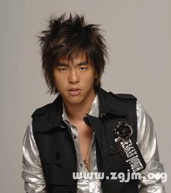 柯有伦女友陈妍希 柯有伦个人资料 柯有伦电影